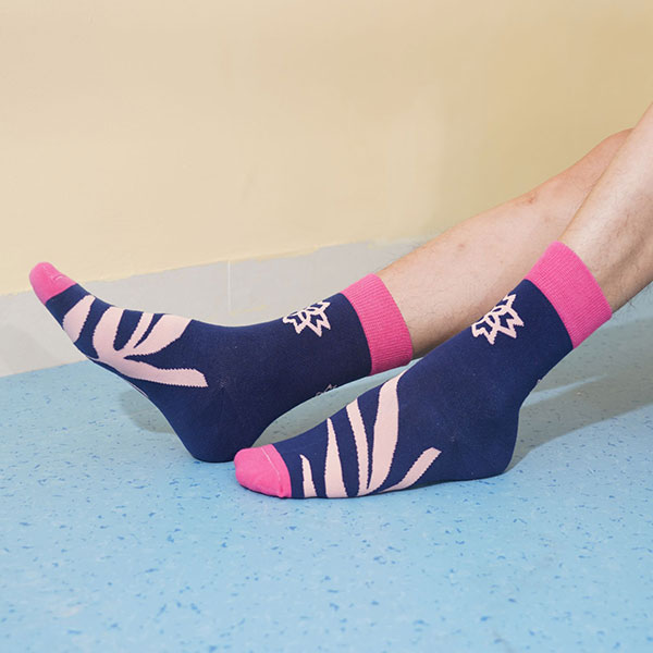 Q169 Crew Woven Socks
