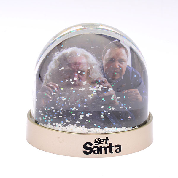 N082 Snow Globe