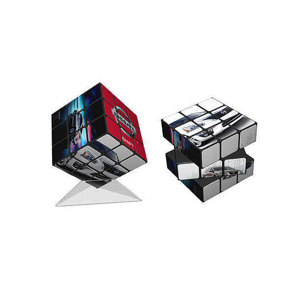 N051 Rubiks Cube - Import