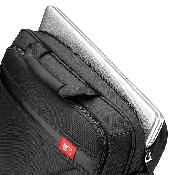 J097 Case Logic Logan 15.6 Inch Laptop Case