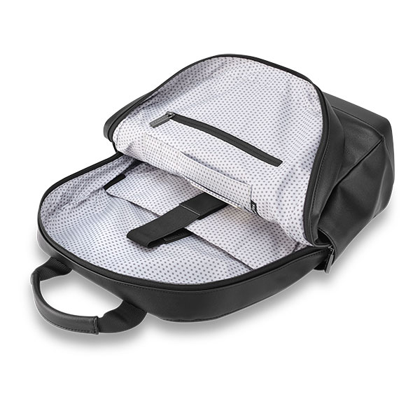 Q036 Moleskine Classic Backpack