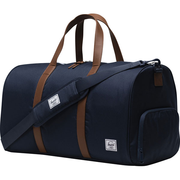 Q037 Herschel Novel Duffel Bag