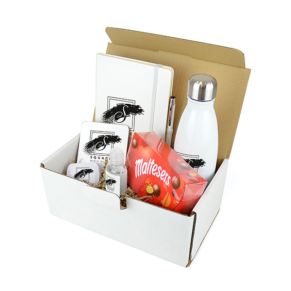 L032 Mail Box - Premium Corporate Gift Pack