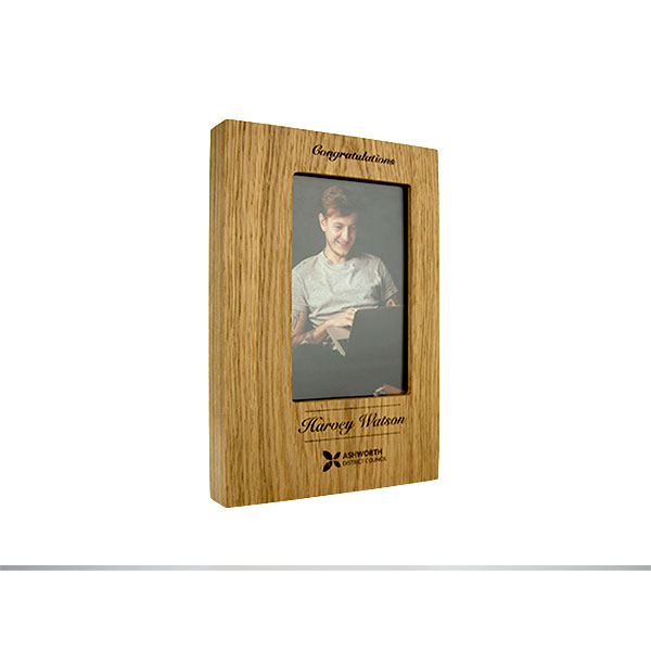 L035 Solid Oak Picture Frame-Full Colour 