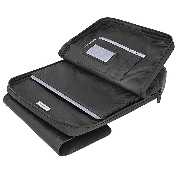 P062 Moleskine Metro Slim Backpack