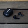 Q018 Wireless Earbuds