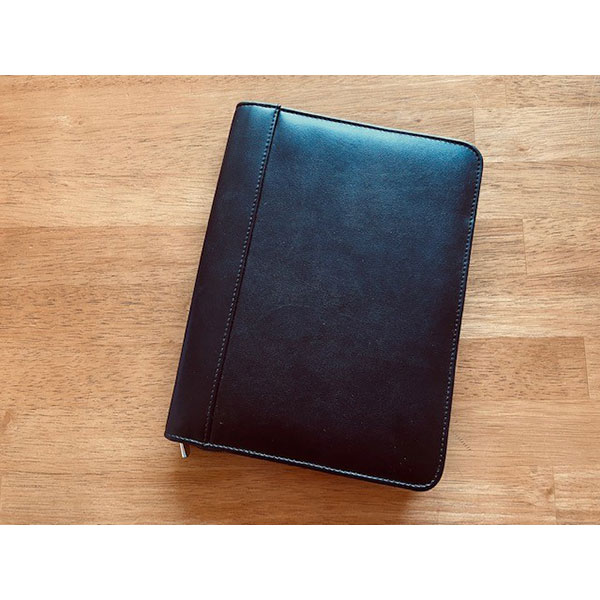 M117 Faux Leather Biodegradable A5 Zipped Conference Folder