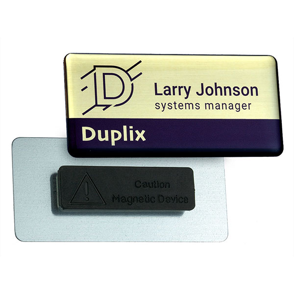 Q074 Domed Metal Name Badge