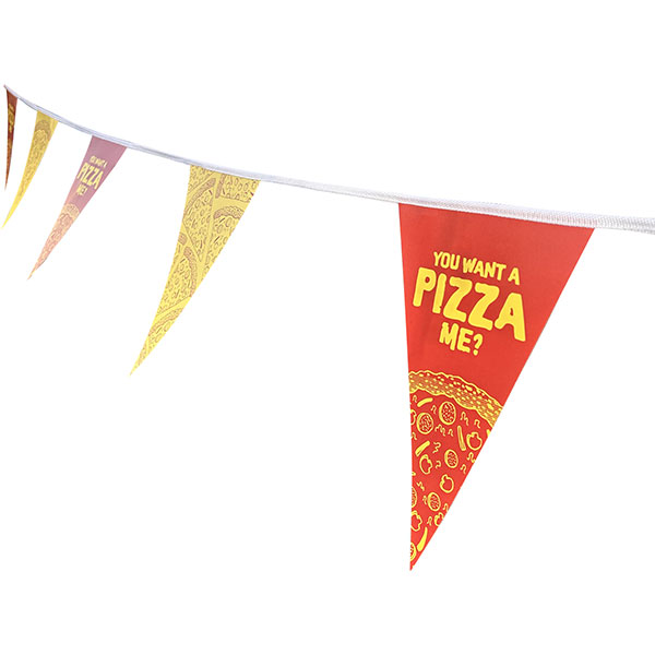 N074 Bunting - White Triangular Pennants