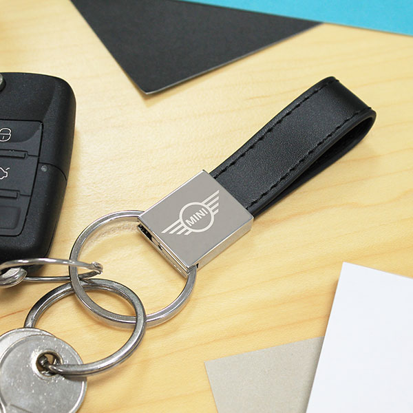 N037 Bravado Millbrook Leather Key Ring