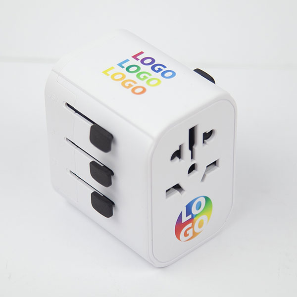 Q026 Travel Adaptor with Pouch