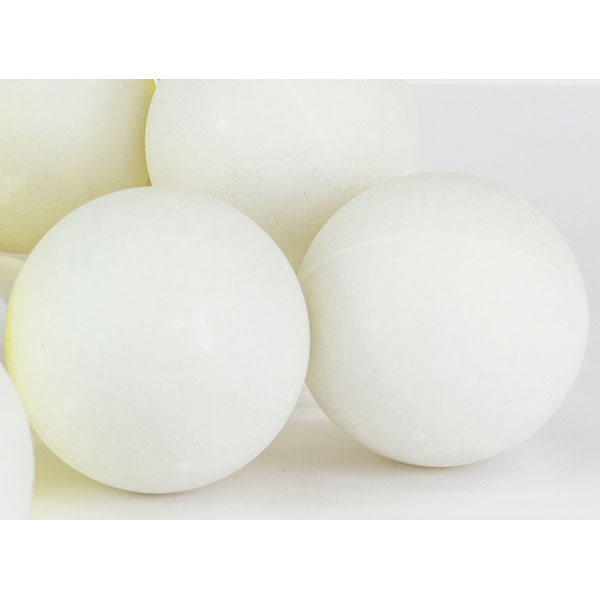 P048 Table Tennis Balls